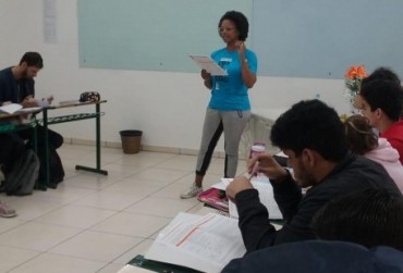 Escola no Ribeirão da Ilha recebe turma do Jovem Profissional
